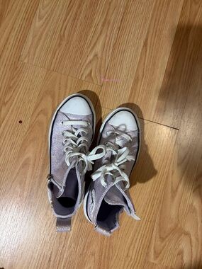 Sparkly Lavender High-Top Sneakers Converse Size 2